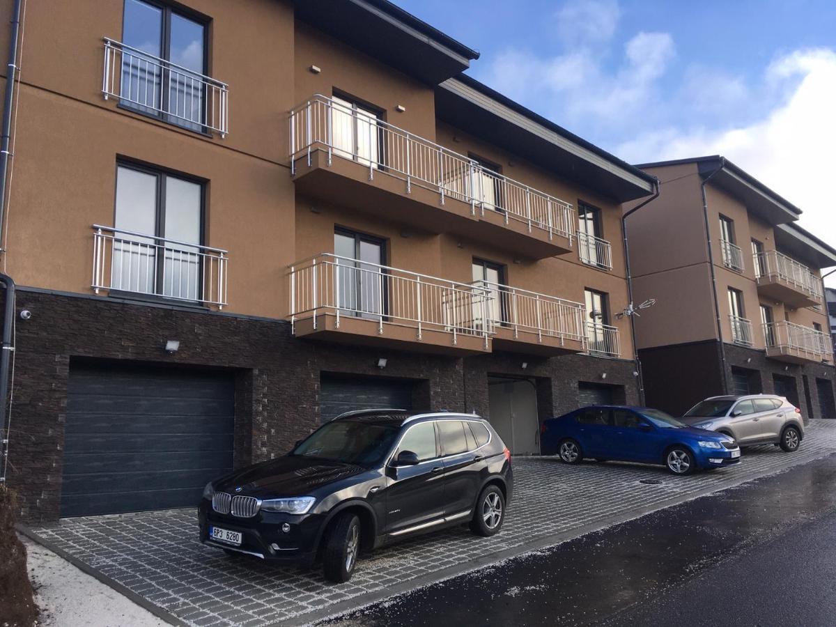 Apartmany Na Vyhledech Loučná pod Klínovcem Extérieur photo