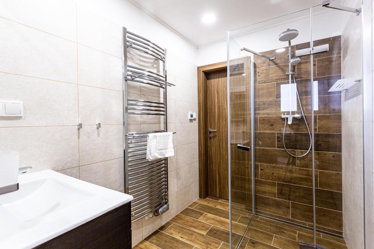 Apartmany Na Vyhledech Loučná pod Klínovcem Extérieur photo